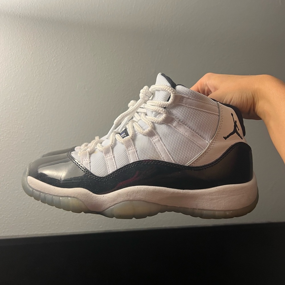 Air Jordan 11 Retro 'Concord' 2018 Size 7Y